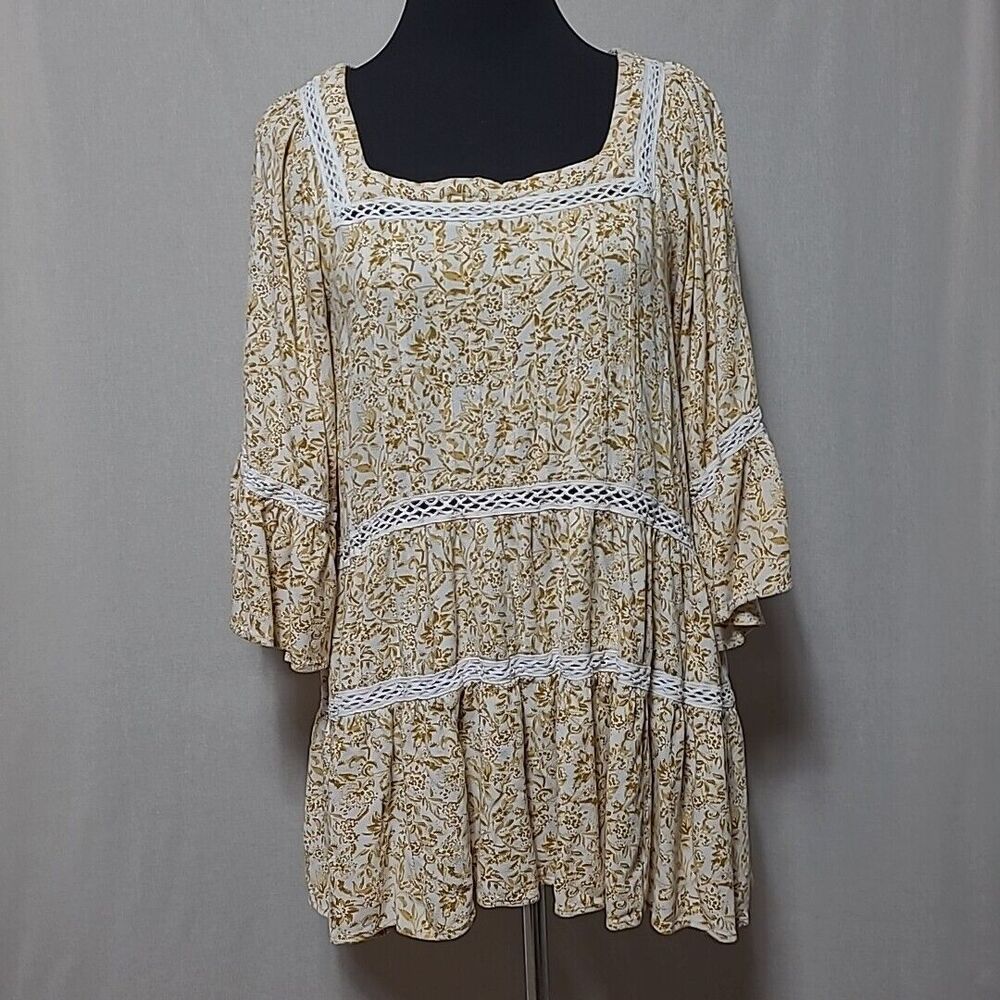 Free People Talk About It Tunic Boho Top Sz M OB908667 Ivory Gold Boho Crochet